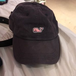 Women’s navy blue vineyard vines baseball hat